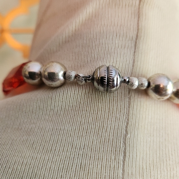 ✨️The Handcrafted "Ms. Grace" maxi length necklace. Magnetic Closure 😍 - Picture 3 of 15